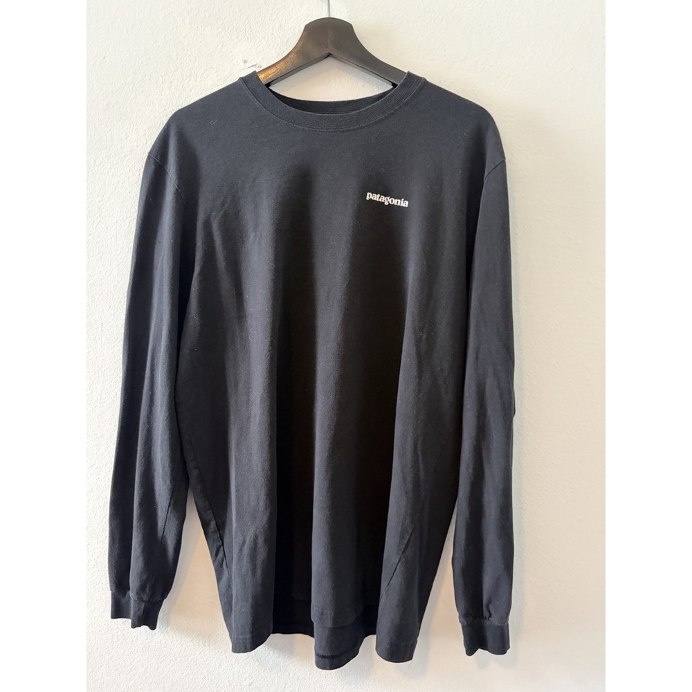 Patagonia Men Long Sleeve P-6 Logo Responsibili-Tee Size Large Black Graphic